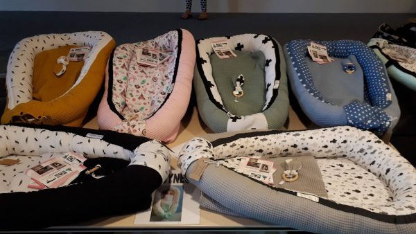 babynesten-wieg-huren-log