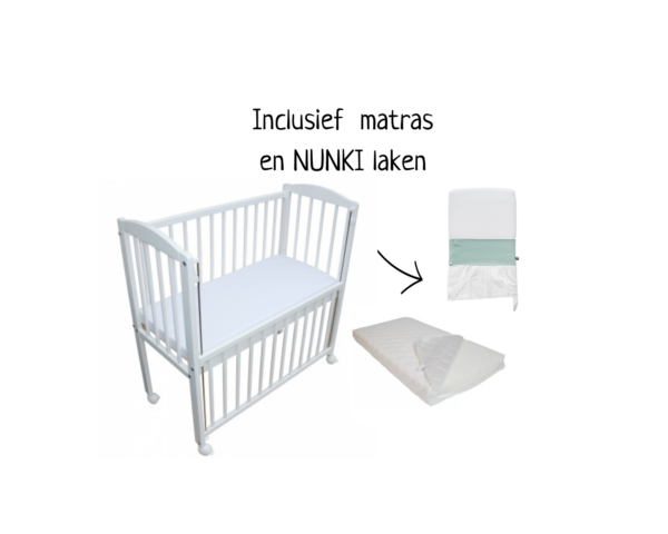 houten co sleeper met matras en nunki laken