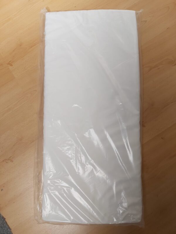 Matras-40x90x6 €27.95 - Afbeelding 3