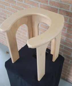 Houten baarkruk