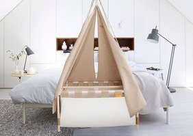 Tweelingwieg Hussh cradles huren met standaard.