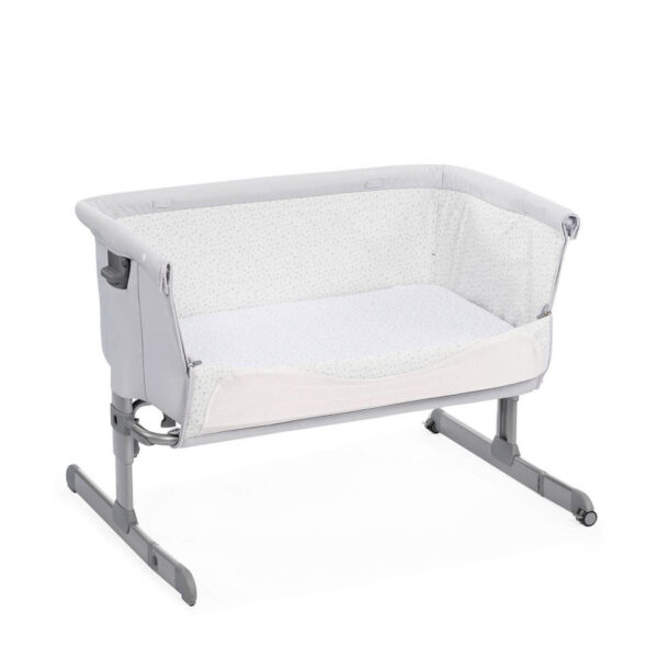 chicco-next2me-lichtgrijs-lichtgrijs-2 Chicco Next2Me co sleeper huren met NUNKI laken.
