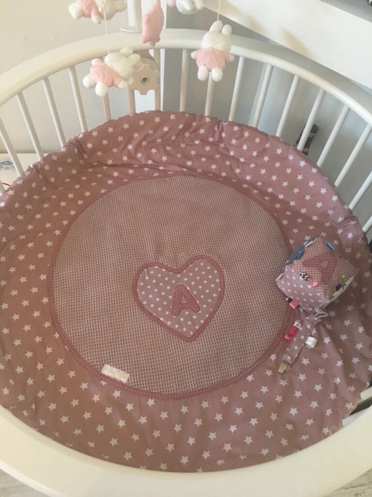 rond boxkleed wieg huren