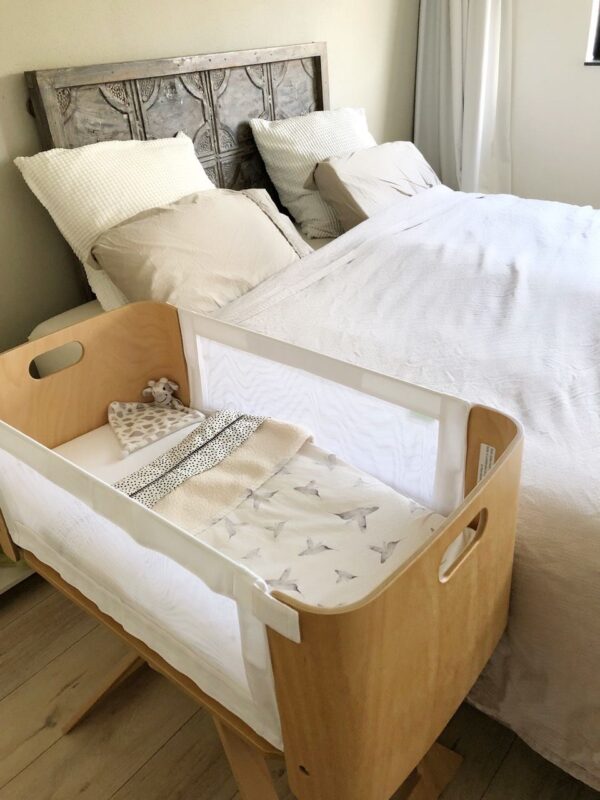 Bednest-in-de-slaapkamer-ouders Bednest huren + nieuw matras en nieuwe zijkanten
