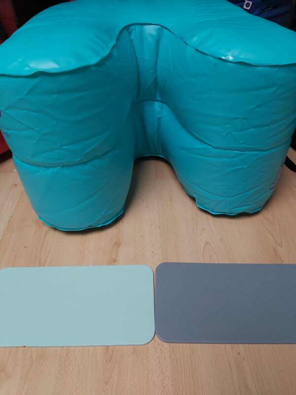 CUb-en-2-knielmatjes-wieg-huren- Cub huren voor 6 weken €58,-