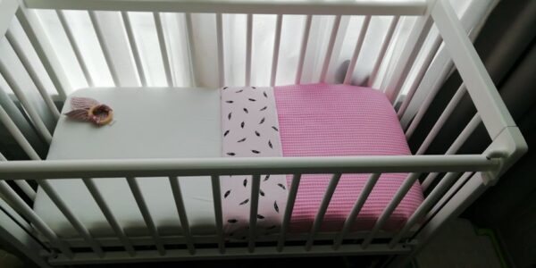 Co sleeper van hout huren + matras én NUNKI laken