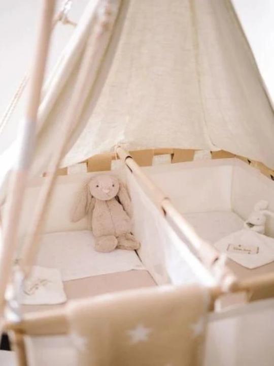 Tweelingwieg Hussh cradles huren met standaard.