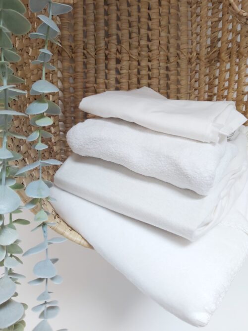 IMG-20230416-WA0005 Set bedlinnen huren €15.90