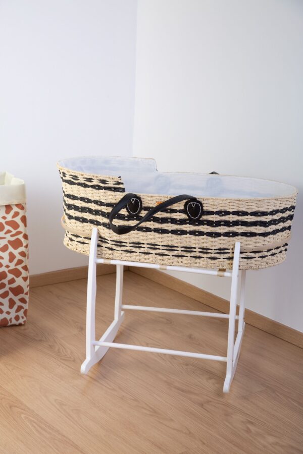 Packshots-MBANT_RSMBWH2 Moses mand naturel-zwart met matras Childhome huren