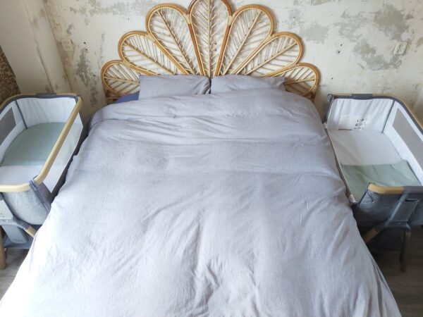 Tweeling-co-sleepers Tweeling co sleepers huren - Cozee Tutti Bambini met matrasjes