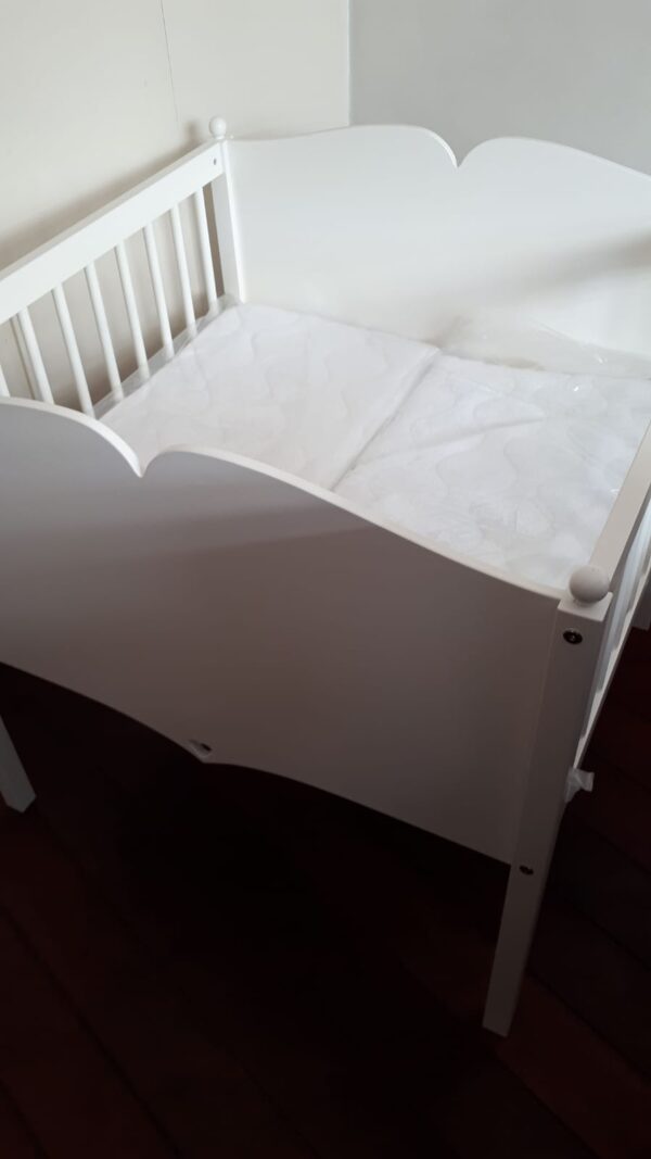 Tweelingwieg-Julia-H4-hartje. Tweelingwieg huren met uitneembaar tussenschot. KOOP