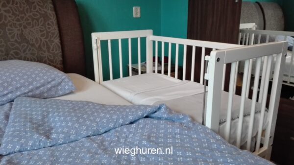 Co sleeper van hout huren + matras én NUNKI laken